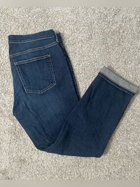 Banana Republic Women's Indigo Girlfriend Jean Capri
